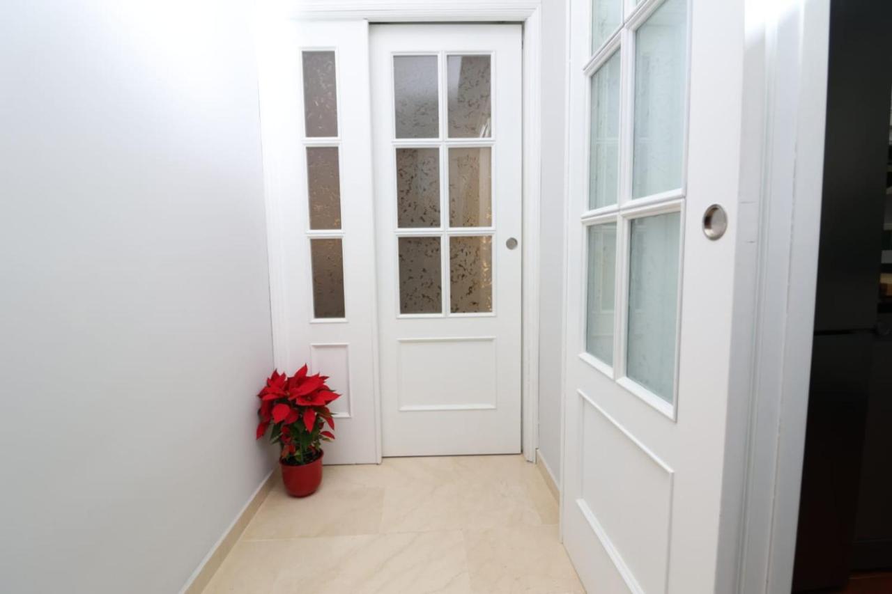 Piso En Pleno Centro De Huelva. Apartment Екстериор снимка